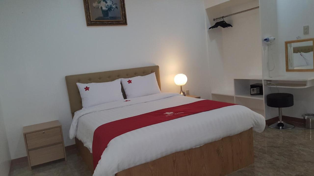 Phil Oasis Hotel & Resort Silang Exterior photo